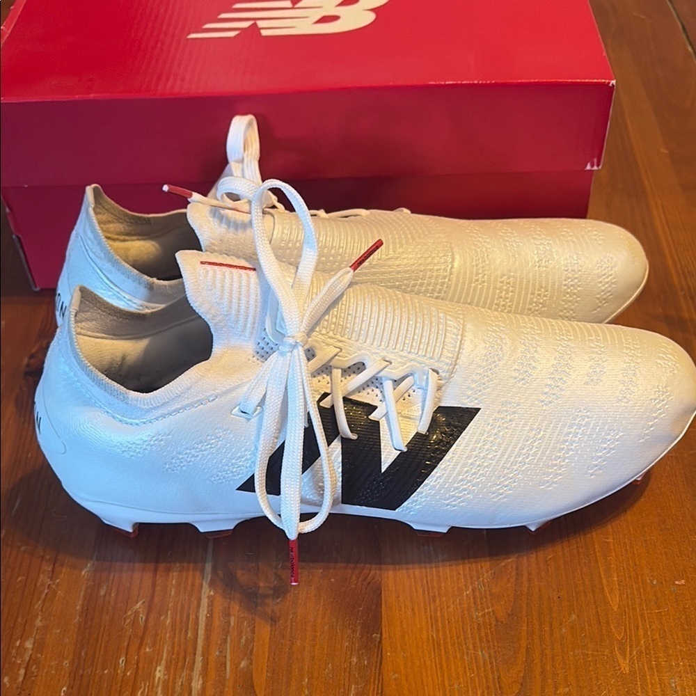 New Balance White Soccer Cleats - Picture 3 of 5